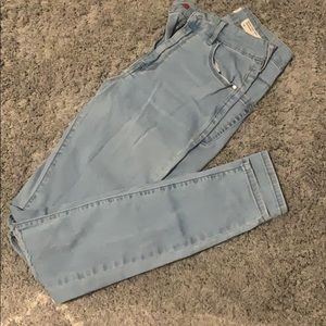 Light blue ripped knee pacsun jeans